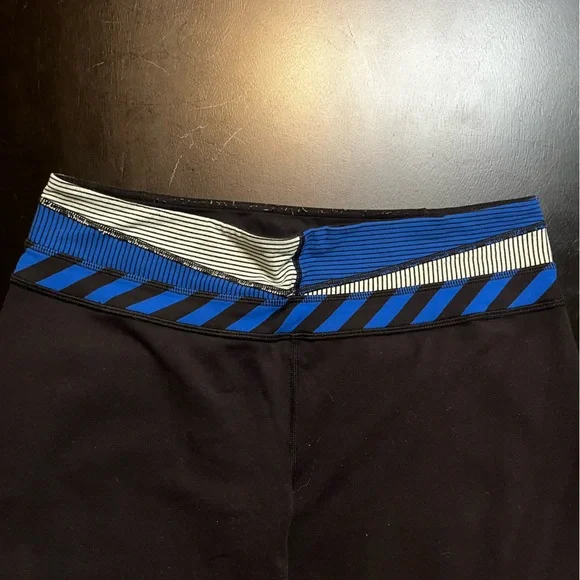 Lululemon Pants - Picture 2 of 4